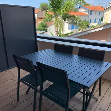 42 M Cocoon With Lovely Terrace *